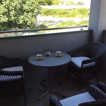 Apartman Sinikovic Barusic Exterior photo