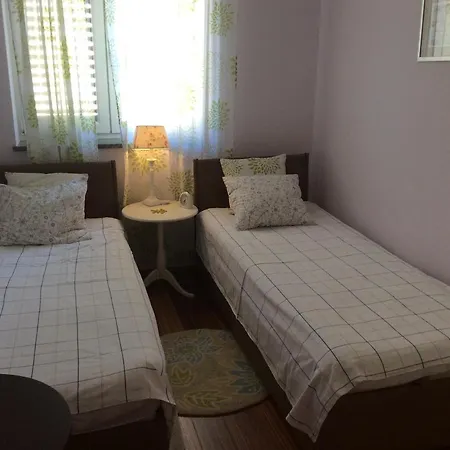 Apartman Sinikovic Barusic Exterior photo
